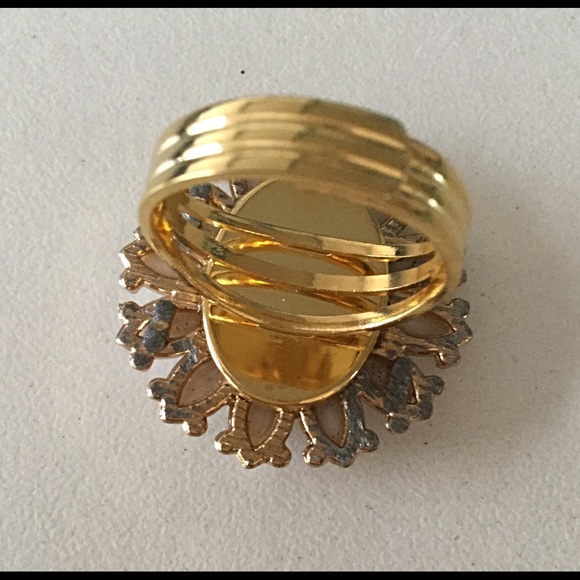 Daisy Ring🌼Flower Ring - Picture 5 of 8